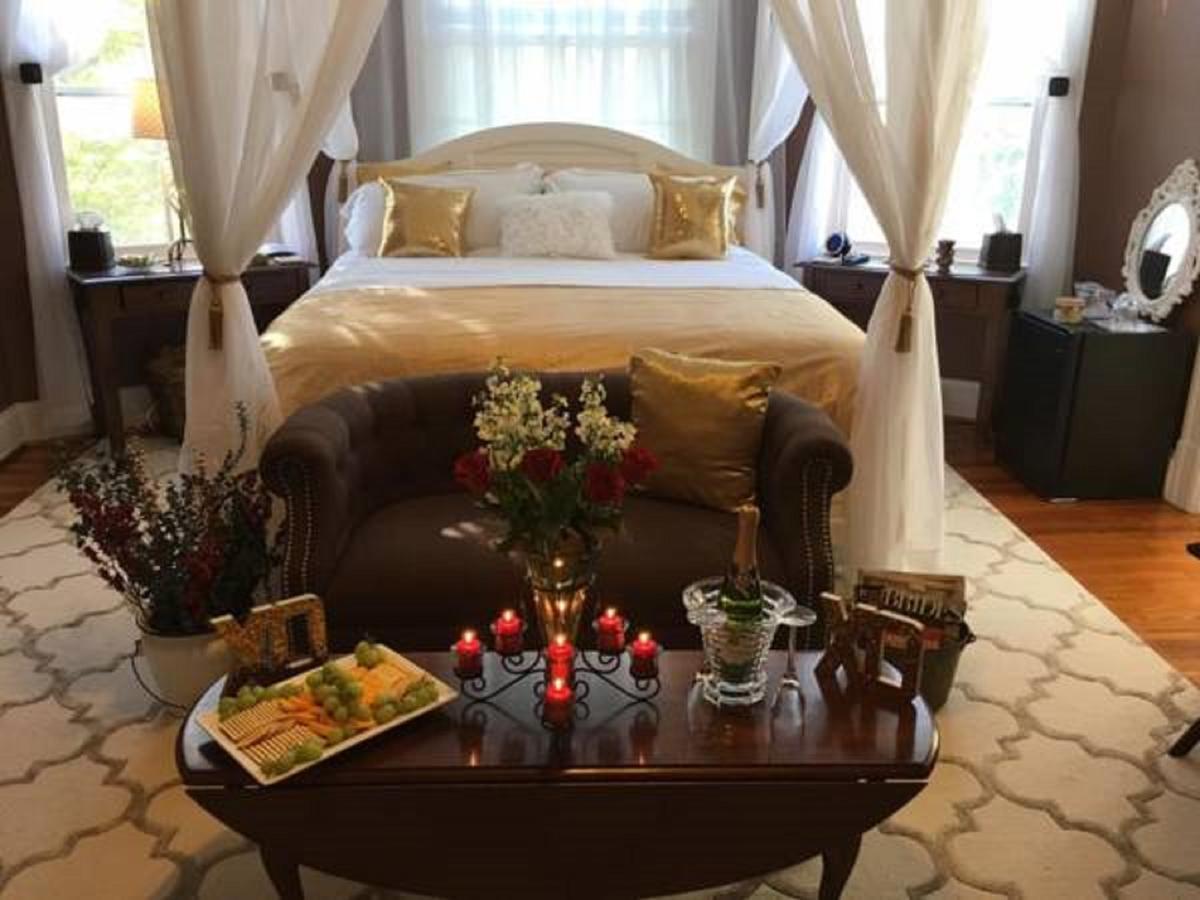 Winridge Manor Bed And Breakfast Madison Heights Eksteriør bilde